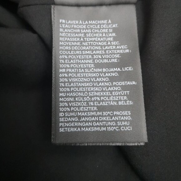 H&M Men's Size XL Black Fully Lined Straight Fit 2 Button Closure Blazer - Picture 9 of 13